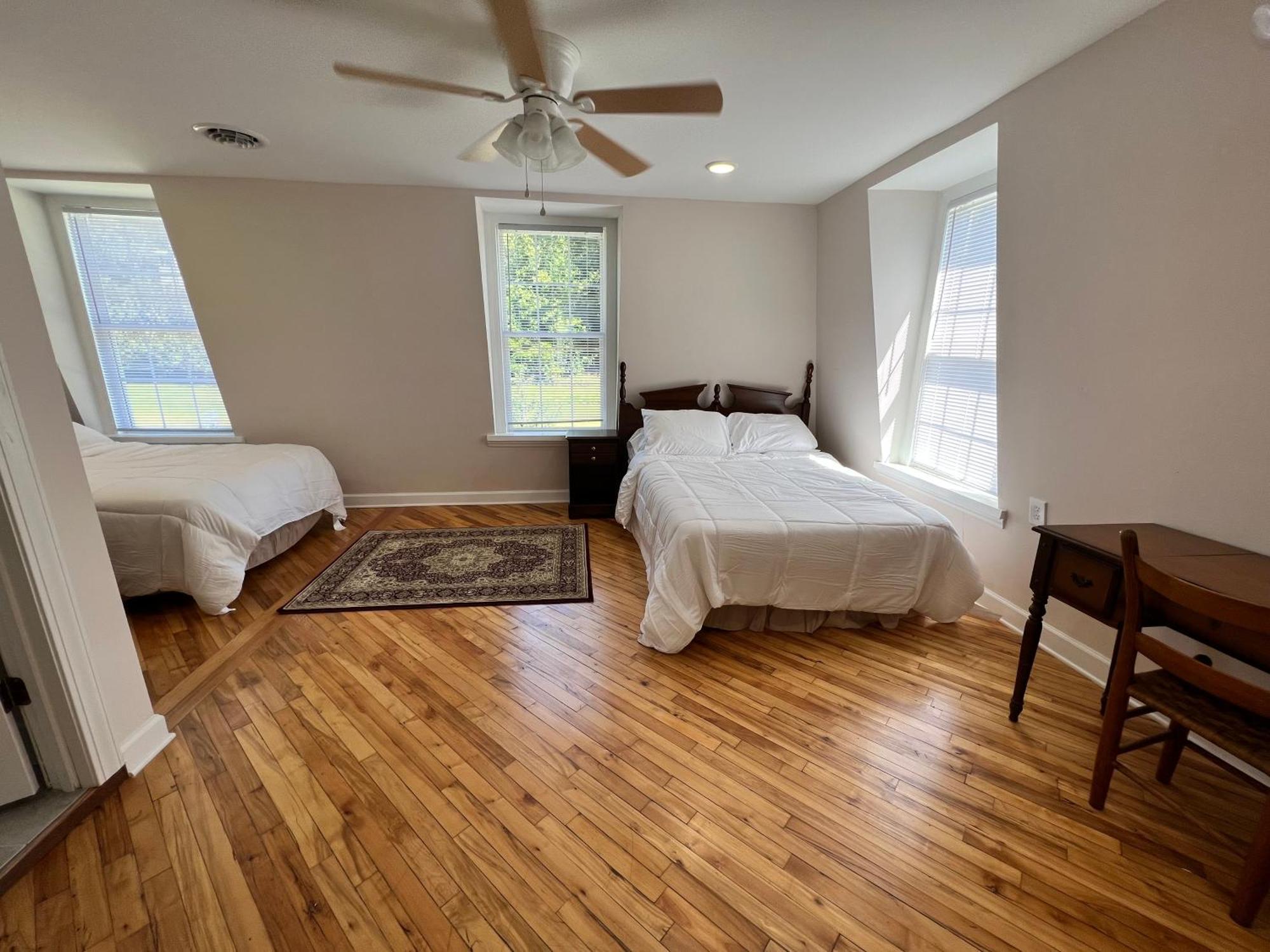 The Washington Inn Galax Bilik gambar